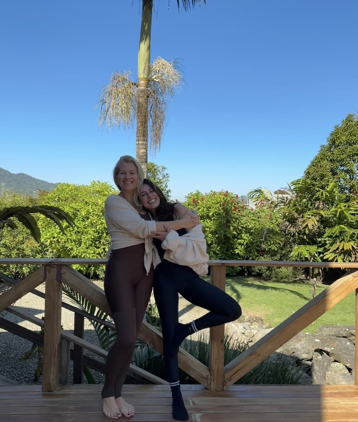 Déia Ribeiro e Luiza Lisboa, fundadoras do Satya